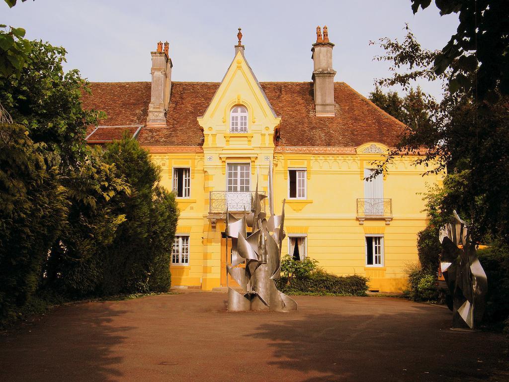 Villa Des Capucins Люксей-ле-Бен Екстер'єр фото