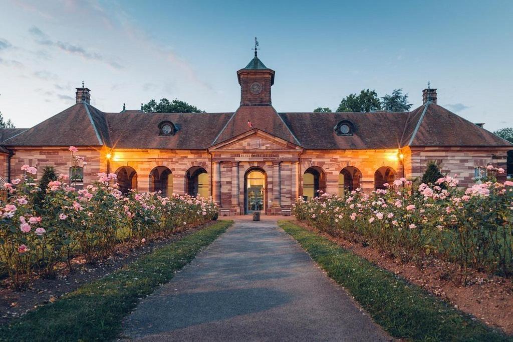 Villa Des Capucins Люксей-ле-Бен Екстер'єр фото