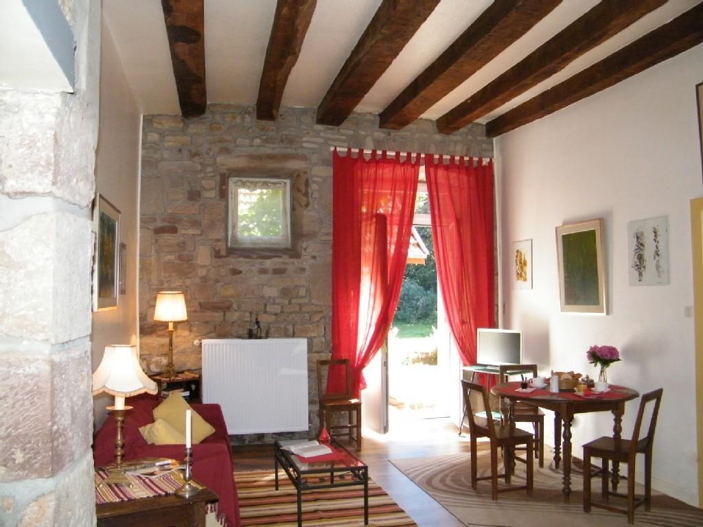 Villa Des Capucins Люксей-ле-Бен Номер фото