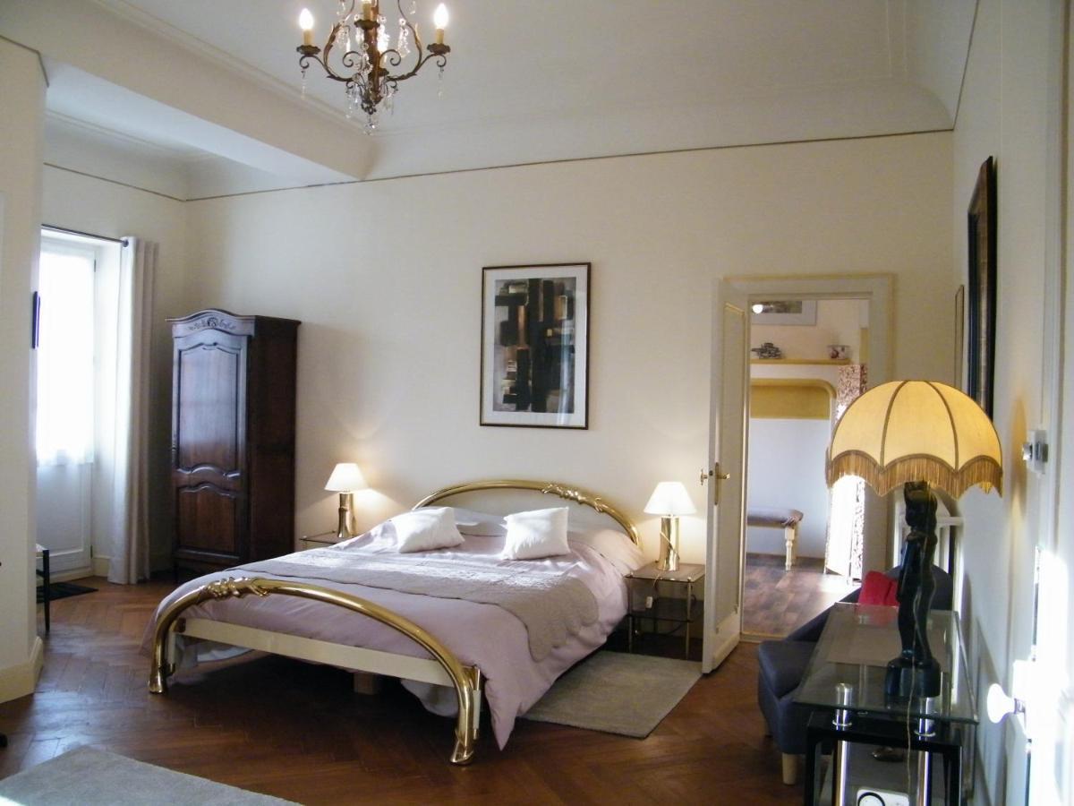 Villa Des Capucins Люксей-ле-Бен Екстер'єр фото